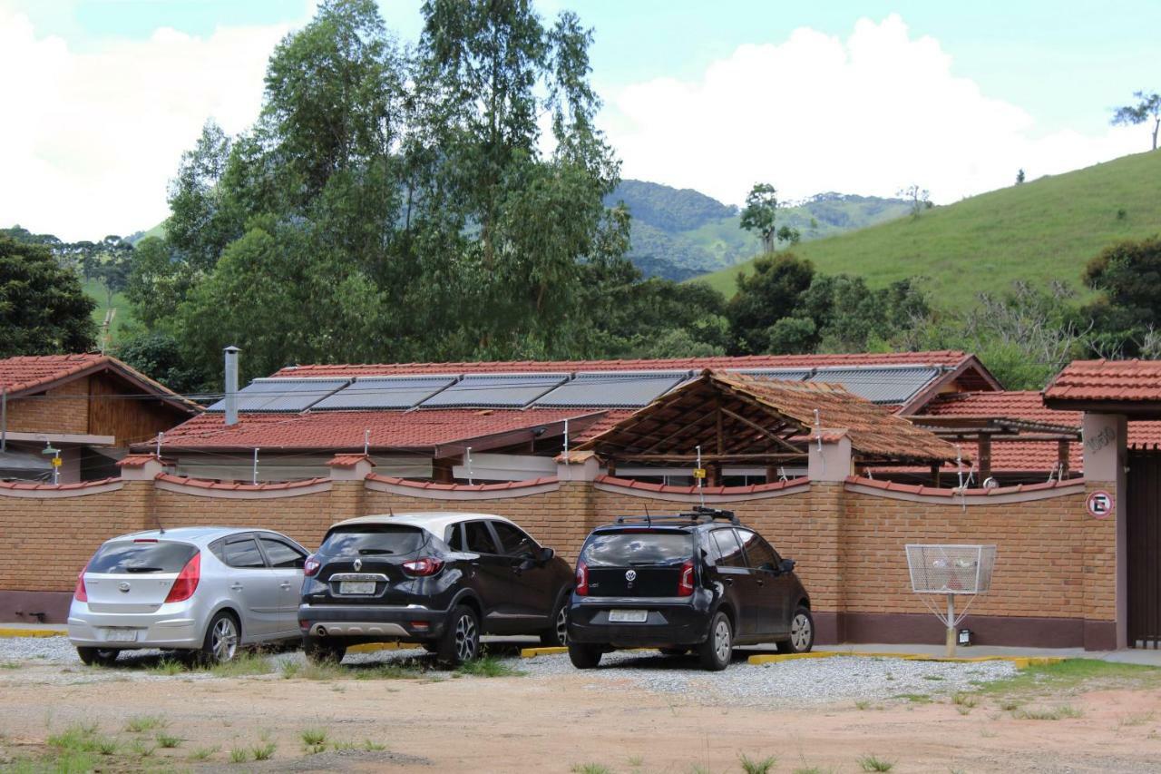 Pousada Tras Os Montes São Bento do Sapucaí Exterior photo